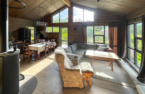 Aseral House | 3 bedroom stunning home in åseral