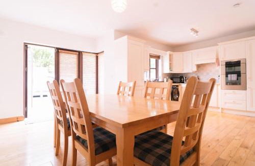 Ballyvaughan House | 3 bedroom Townhouse in the heart of the Burren