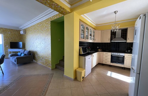 Ratzakli Villa | 3 Bedroom Villa in Skala