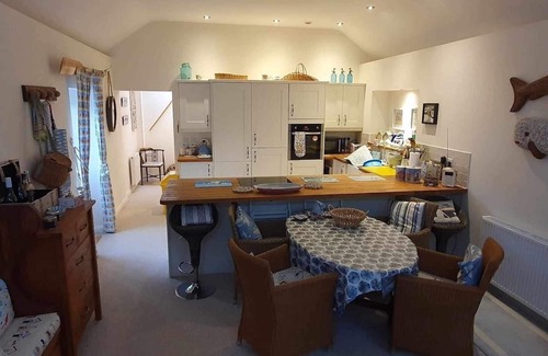 New Moat House | 3 Bedroomed Newly Converted Barn in the foot of the Preseli Hills