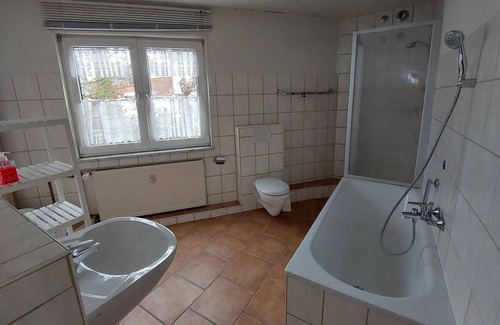 Heftrich Apartment | 3 bedrooms, living room, kitchen and 2 bathrooms - fully equipped!