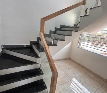 Jaipur District House | 3 BHK Farm with 2 jacuzzi, Pool, Lawn & Mountain View