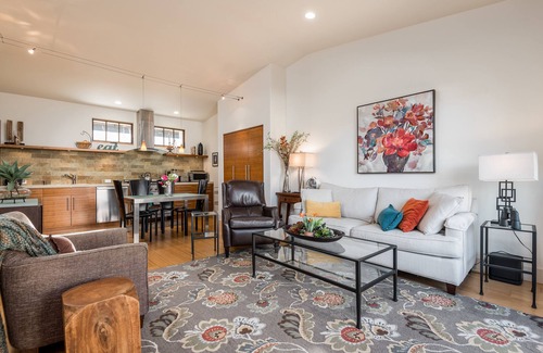 West Beach Condo | 3 Blocks to beach and Funk zone, World Class Living, luxury