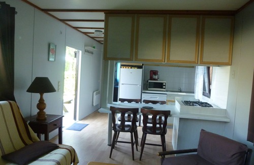 Pertheville-Ners Ski Chalet | 3 Gites - Relais Du Saussay à Pertheville Ners