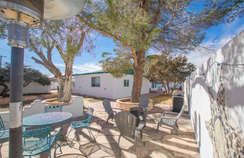North Valley House | 3 King Beds Hot Tub Arcades 5 Baths