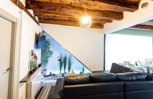 Penafiel Apartment | 3 Lienzos