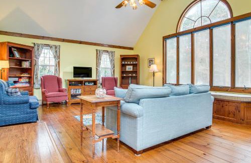 Cotuit House | 3 Mi to Beaches and Golfing Family Gem in Cotuit