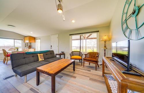Bridgeport House | 3 Mi to Caesars Casino Indiana Retreat with Patio!