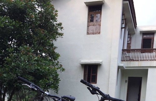 Khalapur House | 3 Pillar Farm. Kayak. Mountain bike. Trek. Write a book. Or just hang out!