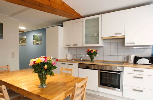 Niderviller Apartment | 3 Raum Apartment mit Balkon - Kuhnle-tours Niderviller Apartments