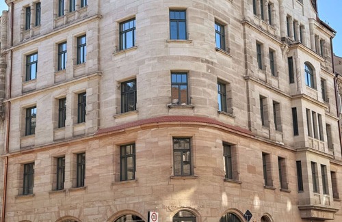 Fuerth Apartment | 3-room, 1 living- 2 bedrooms