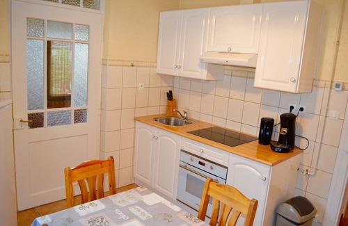 Poteries Apartment | 3-room 80-m² apartment with private parking inside the apartment building