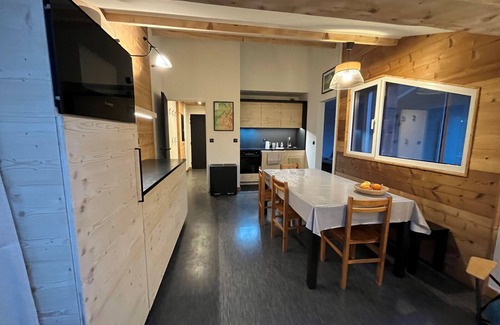 Correncon-en-Vercors Apartment | 3-room Duplex at Ski Slopes, 6/8 People, TV, Equipped Kitchen
