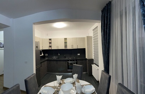 Gura Humorului Apartment | 3 Room Elegant Apartment