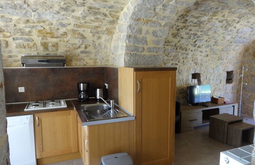 Casteljau Apartment | 3 star gîte in southern Ardèche for 4 people