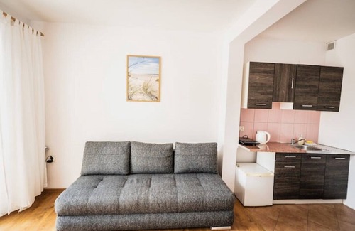 Wladyslawowo Apartment | 3 Studio in a Charming Neighborhood