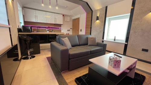 Athlone Apartment | #3 TGHA Luxury One Bedroom Apartment in Athlone