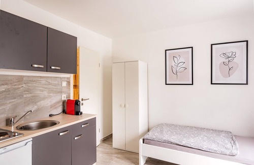 Altstadt-Nord Apartment | #3 | WIFI - CENTRAL - 300M TO CITY - KITCHEN - MODERN