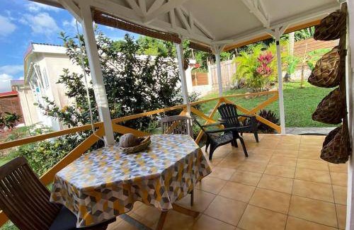 Bouillante Ski Chalet | 30 m² Chalet ∙ 1 bedroom ∙ 2 guests