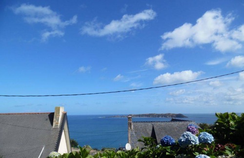 Perros-Guirec House | 30 m² Gîte ∙ 1 bedroom ∙ 2 guests
