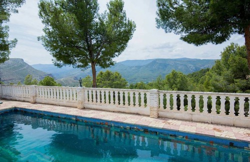 Chulilla Villa | 30 m² Villa ∙ 5 bedrooms ∙ 12 guests