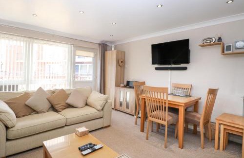 Corton House | 30 The Waterside Holiday Park