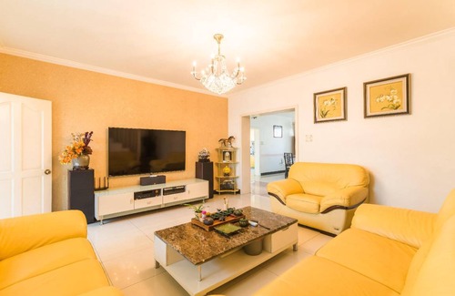 Lantian Xian Apartment | 300 m² Apartment ∙ 5 bedrooms ∙ 12 guests
