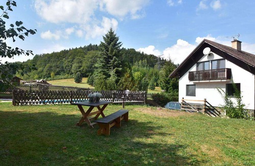 Levinska Olesnice House | 300 m² House ∙ 4 bedrooms ∙ 8 guests