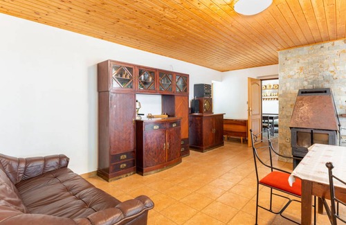 Dolni Bukovsko House | 300 m² House ∙ 1 bedroom ∙ 13 guests