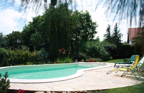 Balatonalmadi House | 300 m² House ∙ 5 bedrooms ∙ 8 guests