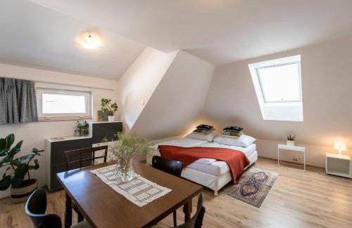 Dolni Dunajovice Villa | 300 m² Villa ∙ 5 bedrooms ∙ 17 guests