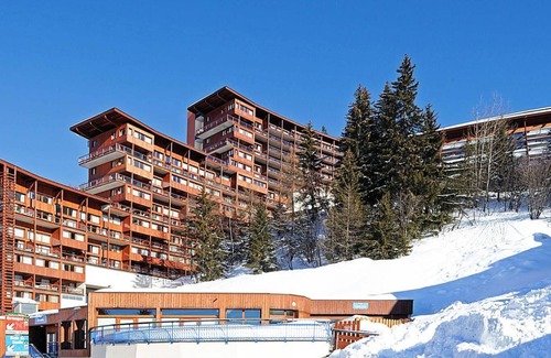 Arc-1600 Apartment | 300m from resort center, fitness, swimming pool, sauna, hammam, terrace, balcony, tv, ski locker