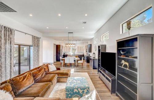 Hudson Bend House | 306 m² House ∙ 3 bedrooms ∙ 8 guests