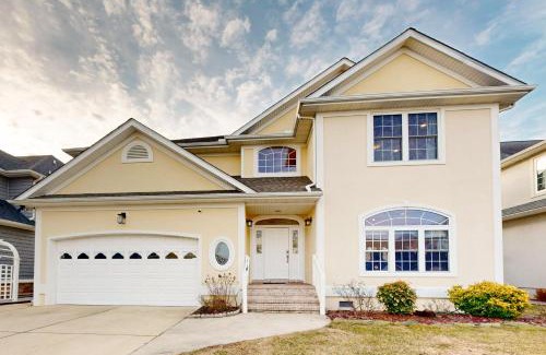 Heron Harbour Isle House | 309 White Heron Court