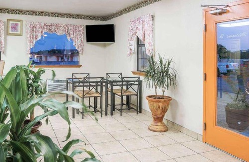 Temple Hotel | 31 m² Hotel ∙ 127 guests