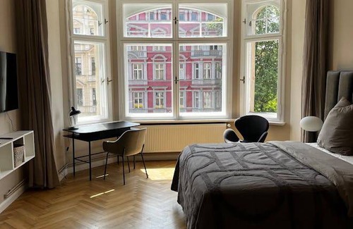 Friedrichshain-Kreuzberg Resort | 31 m² Private room ∙ 1 bedroom ∙ 1 guest