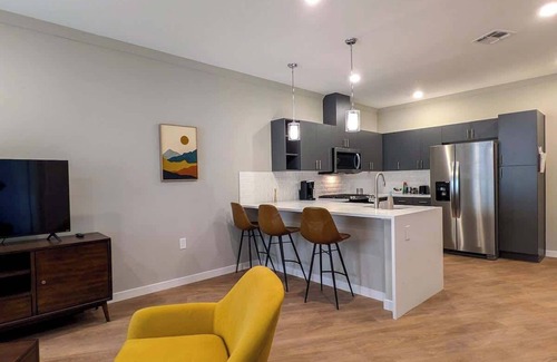 Dunellen Apartment | 310 Brand New 1 Bedroom, 1 Bath, 1 Full Kit, 1 Liv
