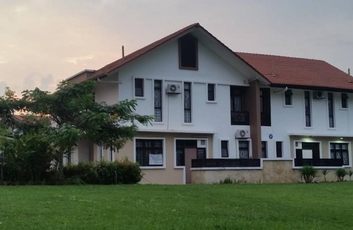 Presint 15 House | 312 m² House ∙ 5 bedrooms ∙ 17 guests