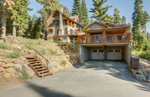 Carnelian Bay House | 315 m² House ∙ 5 bedrooms ∙ 10 guests