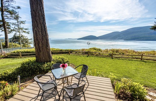 Anacortes House | 319 m² House ∙ 3 bedrooms ∙ 8 guests