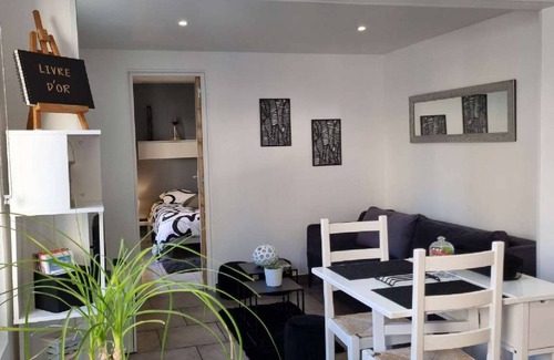 La Demi-Lune House | 32 m² House ∙ 1 bedroom ∙ 3 guests