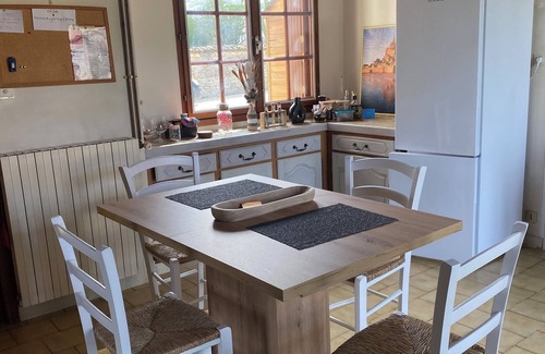 Les Adjots House | 32 Rue de la Mairie