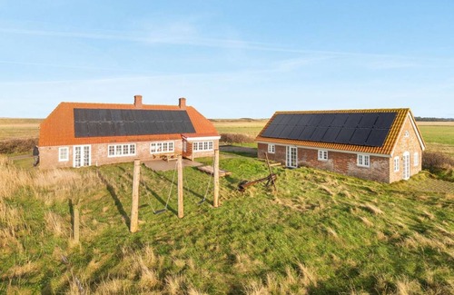 Harboore House | 320 m² House ∙ 1 bedroom ∙ 22 guests