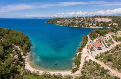 Bobovisca House | 320 m² House ∙ 5 bedrooms ∙ 12 guests