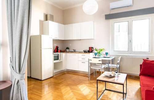 Ampelokipoi House | 33 m² House ∙ 4 guests