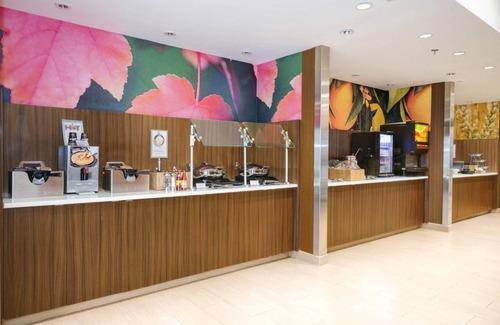 Simpsonville Hotel | 34 m² Hotel ∙ 8 guests