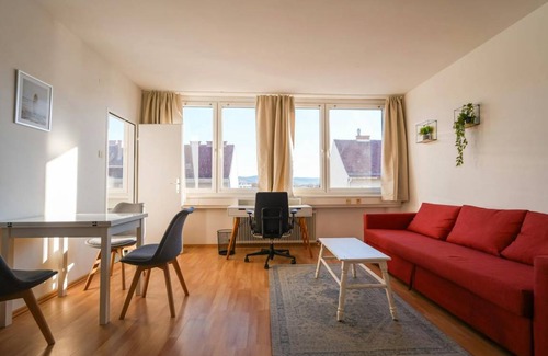 Wiener Neustadt Apartment | 35 m² Apartment ∙ 1 bedroom ∙ 4 guests