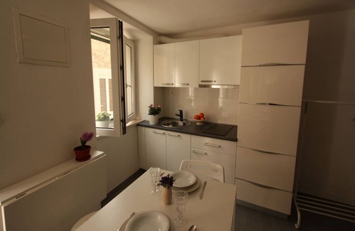 Pucisca Apartment | 35 m² Apartment ∙ 2 guests