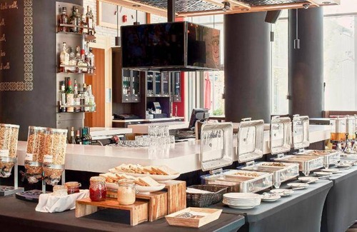 Surrey Hotel | 35 m² Hotel ∙ 127 guests