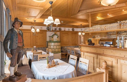 Bach Hotel | 35 m² Hotel ∙ 4 guests